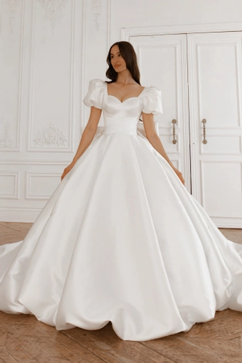 Olivia Bottega Aurora #3 frontface vertical thumbnail