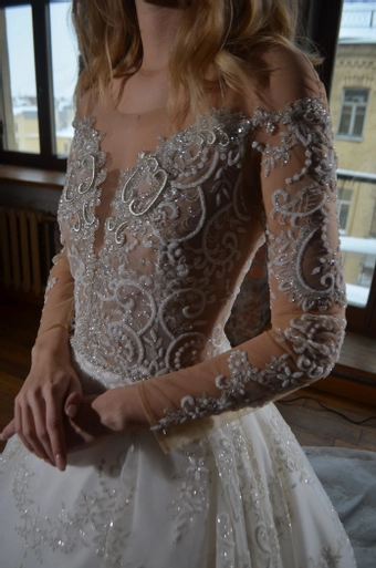 Olivia Bottega Batist #7 frontface vertical cropped thumbnail