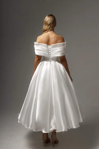 Olivia Bottega Beatrice #9 default backface vertical thumbnail