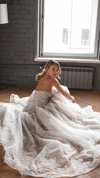 Olivia Bottega Blum Nude #14 backface vertical thumbnail