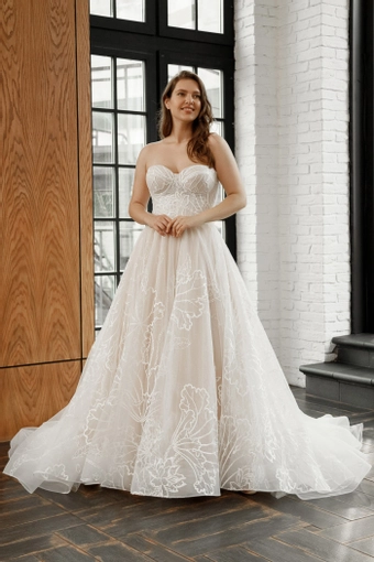 Olivia Bottega Blum Nude #7 frontface vertical thumbnail