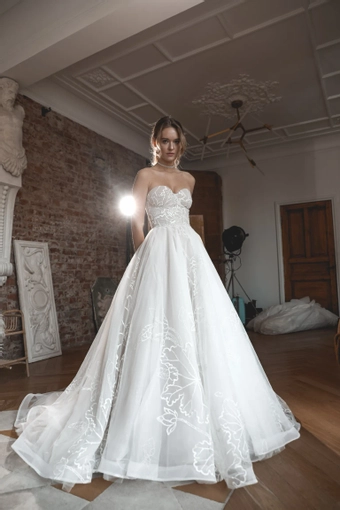 Olivia Bottega Blum Nude #3 frontface vertical thumbnail