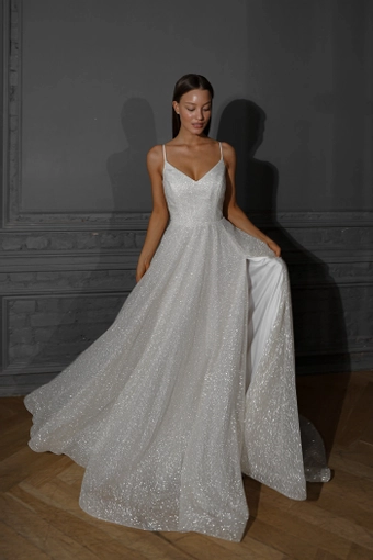 Bree Olivia Bottega #7 frontface vertical thumbnail