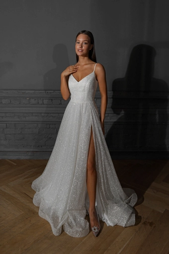 Bree Olivia Bottega #2 frontface vertical thumbnail