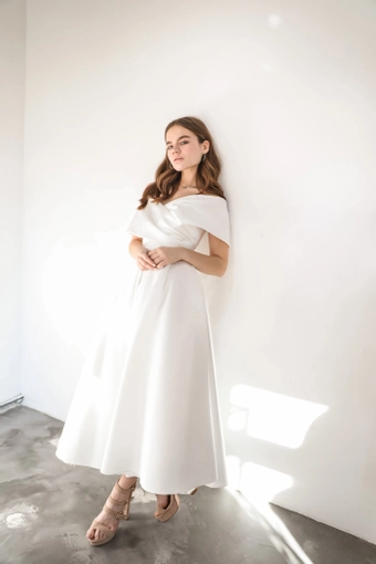 Olivia Bottega Cameron Midi #0 default frontface vertical thumbnail