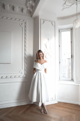 Olivia Bottega Cameron Midi #14 frontface vertical thumbnail