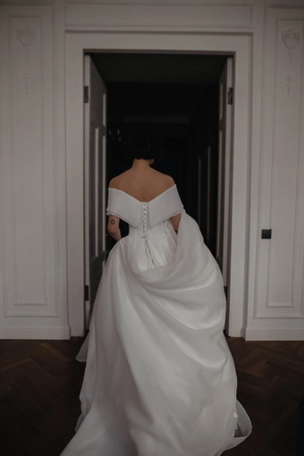 Olivia Bottega Cardi #11 default backface vertical thumbnail