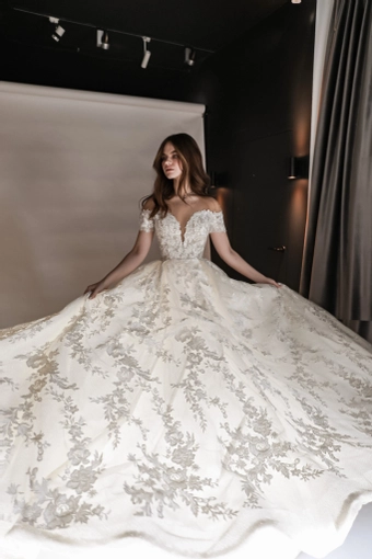 Olivia Bottega Charlotte #1 frontface vertical thumbnail