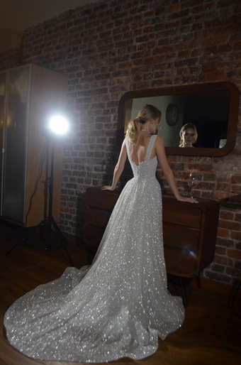 Olivia Bottega Coral #9 default backface vertical thumbnail