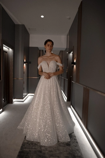 Olivia Bottega Coral #5 frontface vertical thumbnail