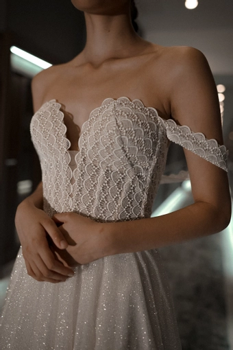 Olivia Bottega Coral #15 frontface vertical cropped thumbnail