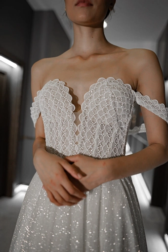 Olivia Bottega Coral #13 frontface vertical cropped thumbnail