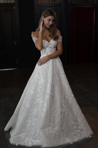 Divon Olivia Bottega #1 frontface vertical thumbnail