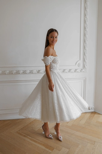 Olivia Bottega Elise #6 vertical thumbnail