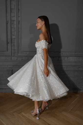 Olivia Bottega Elise #5 vertical thumbnail