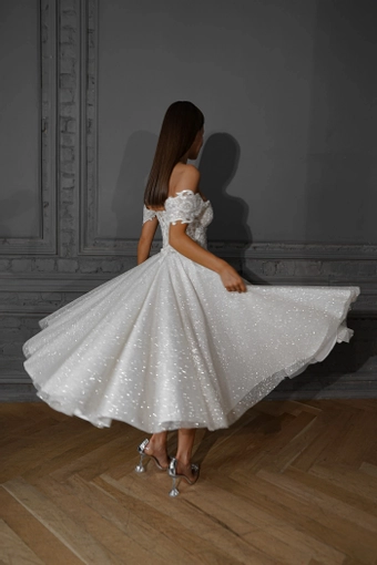 Olivia Bottega Elise #7 default backface vertical thumbnail