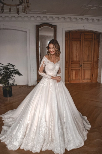 Olivia Bottega Elizabett Deco #3 frontface vertical thumbnail