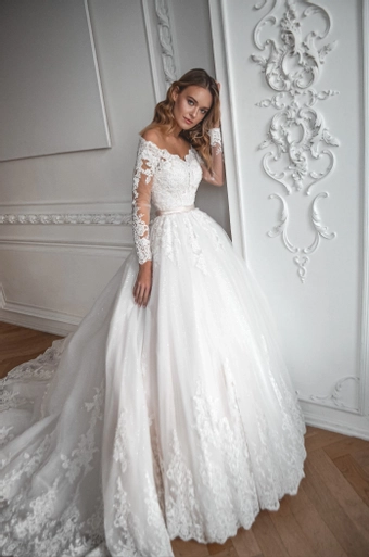 Olivia Bottega Elizabett Deco #4 frontface vertical thumbnail