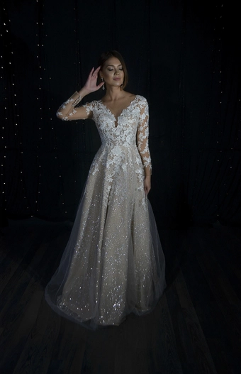 Olivia Bottega Enn Long Sleeves #1 frontface vertical thumbnail