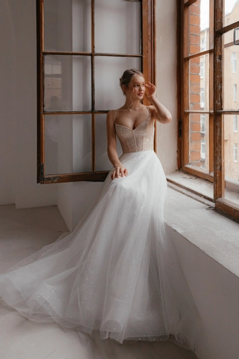 Olivia Bottega Freya #0 default frontface vertical thumbnail