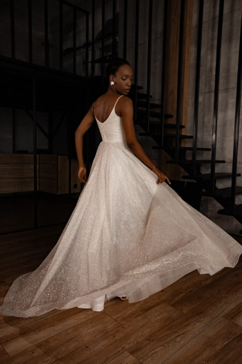 Olivia Bottega Heist #22 backface vertical thumbnail