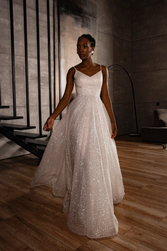 Olivia Bottega Heist #12 frontface vertical thumbnail