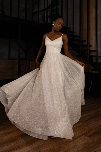 Olivia Bottega Heist #1 frontface vertical thumbnail