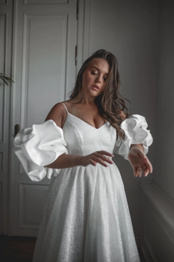 Olivia Bottega Heist #25 frontface vertical cropped thumbnail