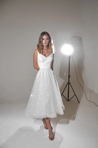 Olivia Bottega Heist Midi #8 frontface vertical thumbnail