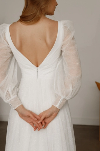 Olivia Bottega Inger #11 backface vertical cropped thumbnail