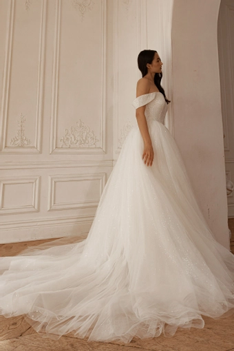 Olivia Bottega Jane #6 vertical thumbnail