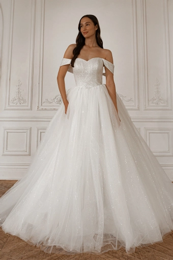 Olivia Bottega Jane #2 frontface vertical thumbnail