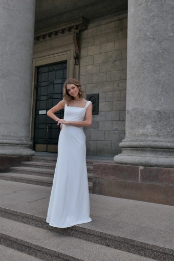 Olivia Bottega Jessica Glitter #4 frontface vertical thumbnail