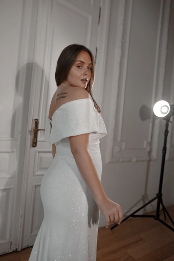 Olivia Bottega Jolie #13 vertical cropped thumbnail