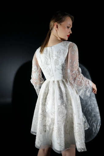 Olivia Bottega Kay #16 default backface vertical thumbnail