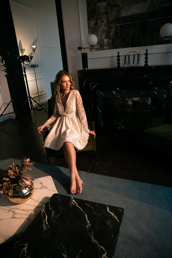 Olivia Bottega Kay #9 frontface vertical thumbnail