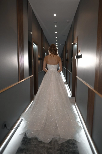 Olivia Bottega Kerstin #6 backface vertical thumbnail