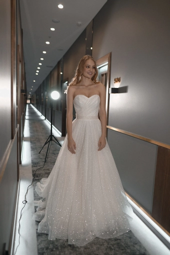 Olivia Bottega Kerstin #3 frontface vertical thumbnail