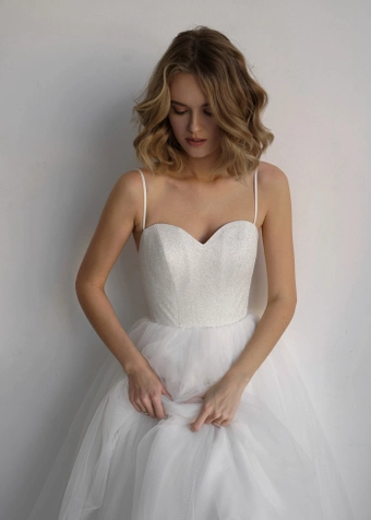 Olivia Bottega Klouzi Spaghetti Straps #14 frontface vertical cropped thumbnail