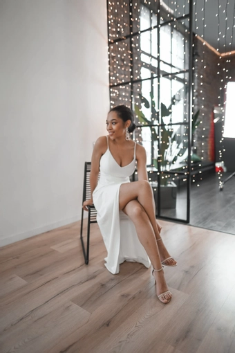 Olivia Bottega Leona #2 frontface vertical thumbnail