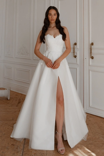 Olivia Bottega Lillian 2 in 1 #0 default frontface vertical thumbnail