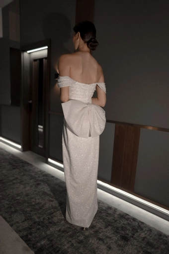 Olivia Bottega Lovisa #7 backface vertical thumbnail