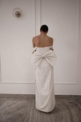 Olivia Bottega Lovisa #9 backface vertical thumbnail