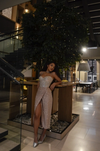 Olivia Bottega Madonna #3 frontface vertical thumbnail