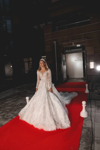 Olivia Bottega Meryem #4 frontface vertical thumbnail