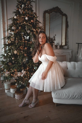 Olivia Bottega Milana #4 frontface vertical thumbnail