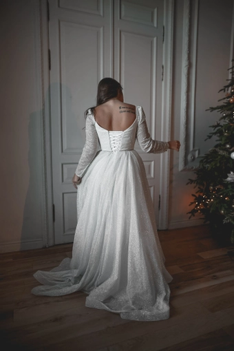 Olivia Bottega Miranda #17 backface vertical thumbnail