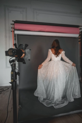 Olivia Bottega Miranda #18 backface vertical thumbnail