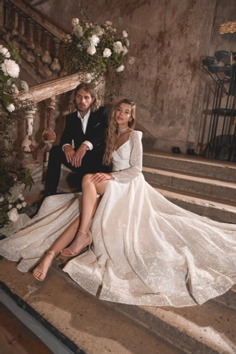 Olivia Bottega Miranda #7 frontface vertical thumbnail