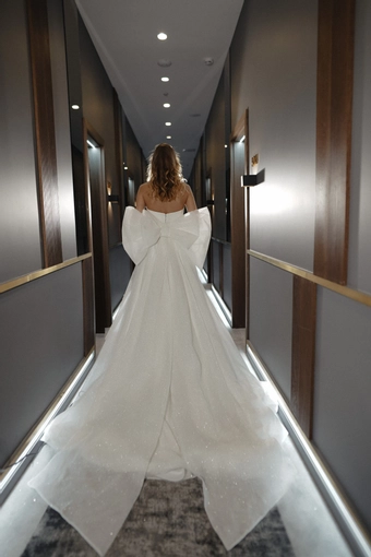 Olivia Bottega Mirrorball #8 backface vertical thumbnail